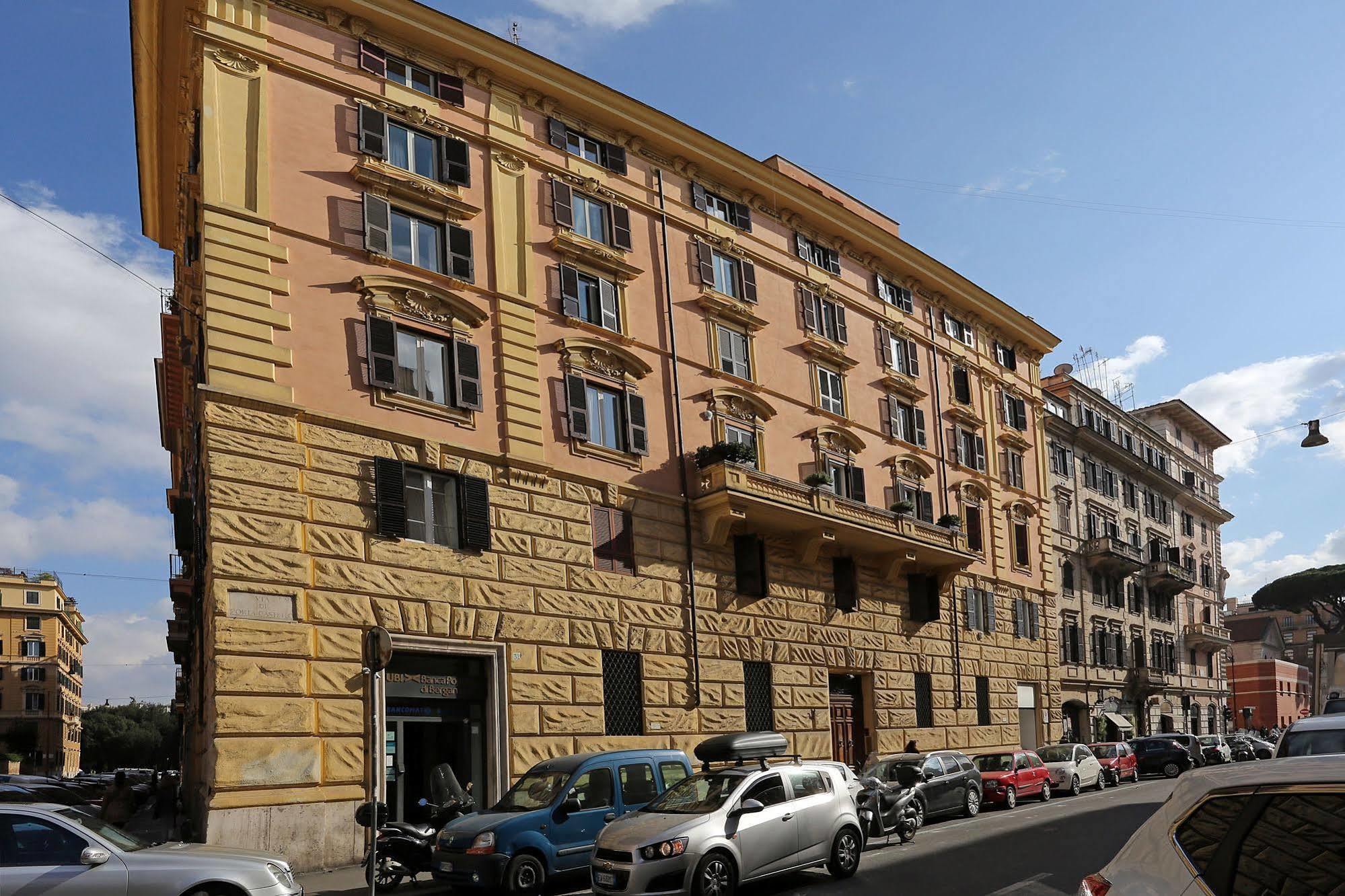 Capricci Romani Екстериор снимка